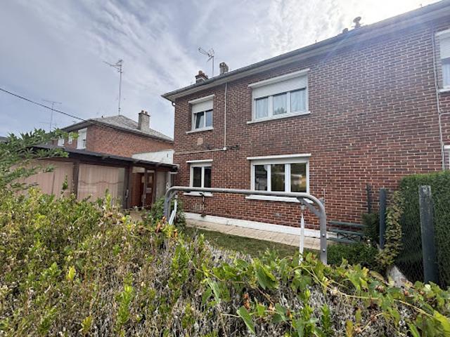 Vente Maison 6 pièces 78 m2 Saint Aubert