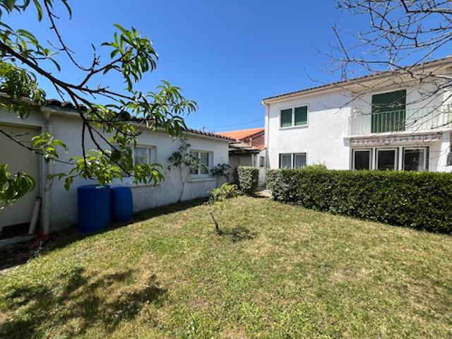 Vente Maison 6 pièces 80 m2 Angouleme