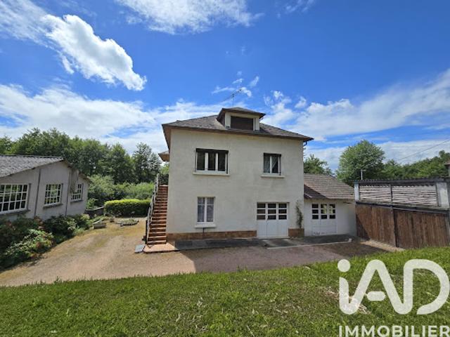 Vente Maison 6 pièces 80 m2 Le Mayet de Montagne
