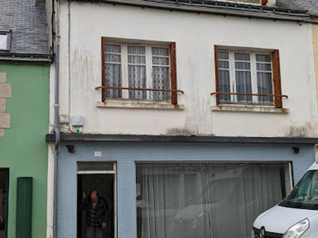 Vente Maison 6 pièces 80 m2 Roudouallec