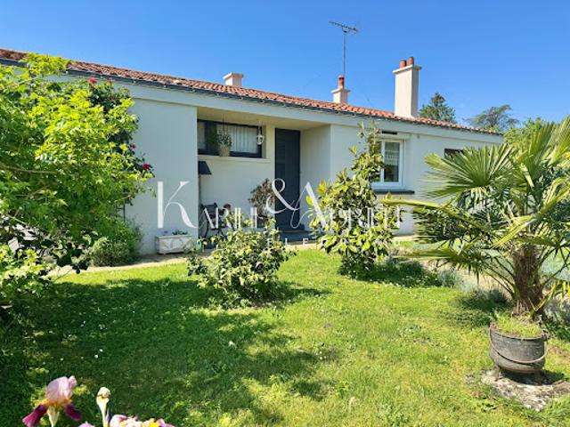 Vente Maison 6 pièces 81 m2 L'Hermenault