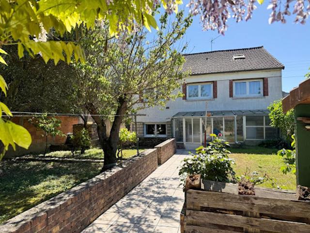 Vente Maison 6 pièces 85 m2 Morangis