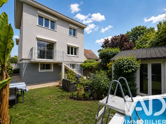 Vente Maison 6 pièces 100 m2 Sainte genevieve des bois