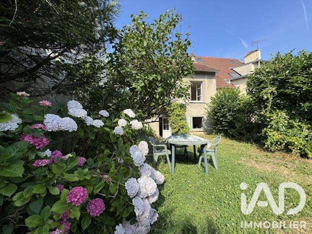 Vente Maison 6 pièces 89 m2 Massy