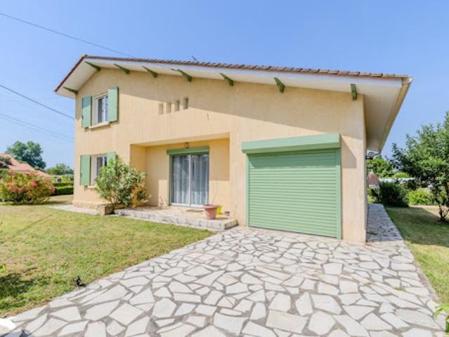 Vente Maison 6 pièces 90 m2 Coutras