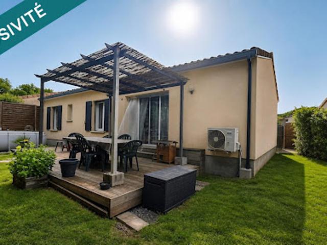 Vente Maison 6 pièces 93 m2 Saint Quentin de Baron