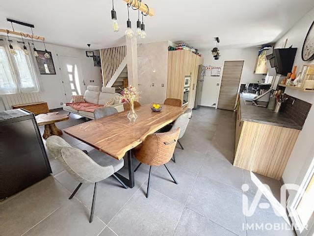 Vente Maison 6 pièces 92 m2 Saint Yon