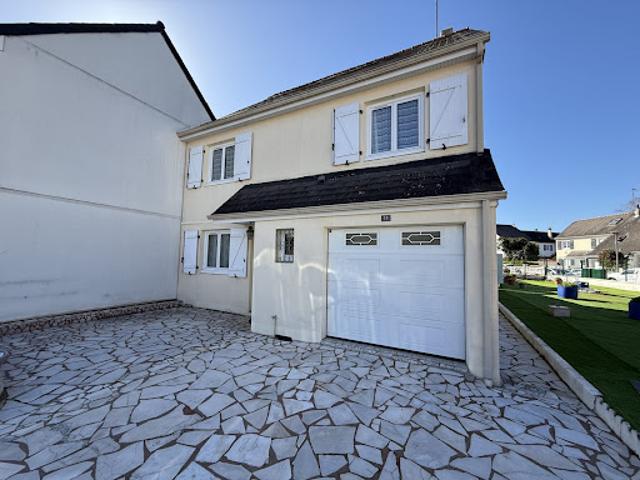 Vente Maison 6 pièces 97 m2 Joue les tours