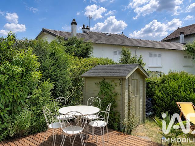 Vente Maison 6 pièces 97 m2 Le chesnay