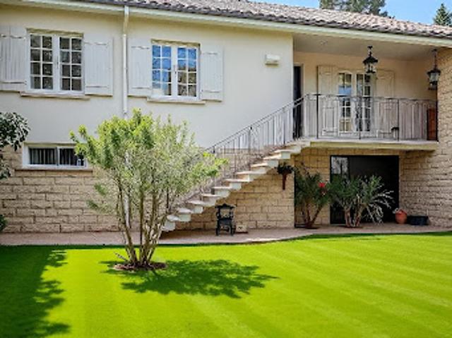 Vente Maison 6 pièces 98 m2 Riberac