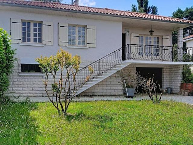 Vente Maison 6 pièces 98 m2 Riberac