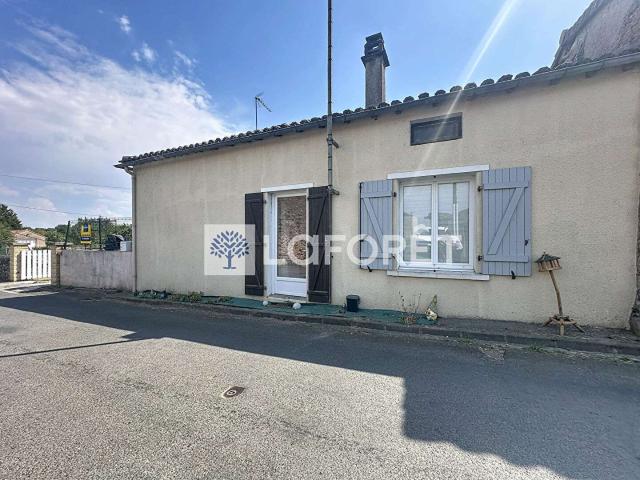 Vente maison 6 pièces Coulonges Thouarsais 79