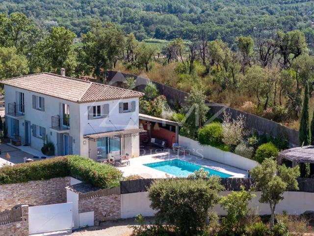 Vente maison 6 pièces Cogolin 83