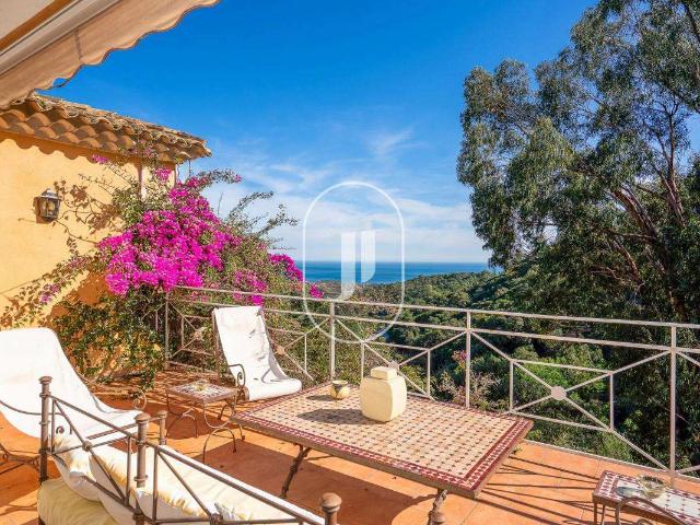 Vente maison 6 pièces Cavalaire sur Mer 83