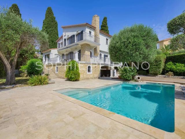 Vente maison 6 pièces Cannes 06