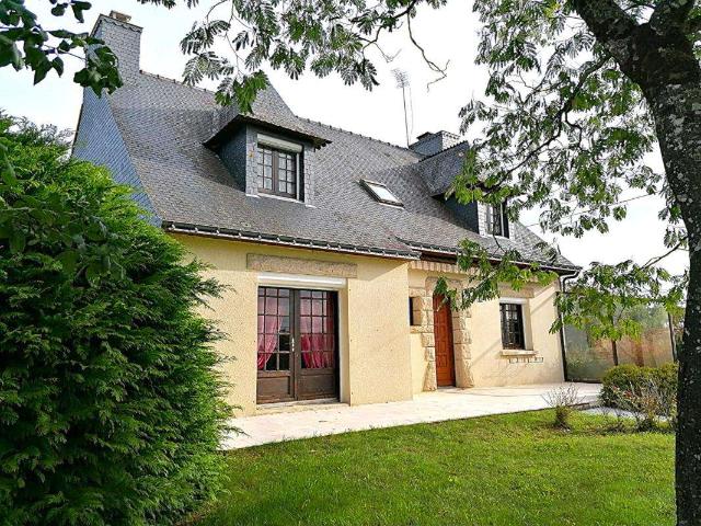 Vente maison 6 pièces Caro 56