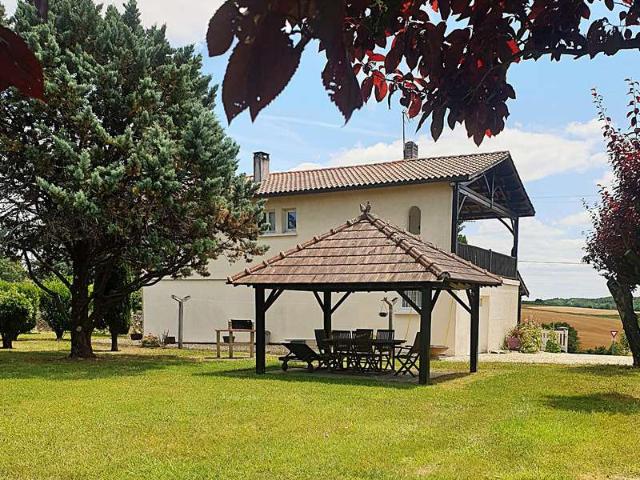 Vente maison 6 pièces Chalais 16