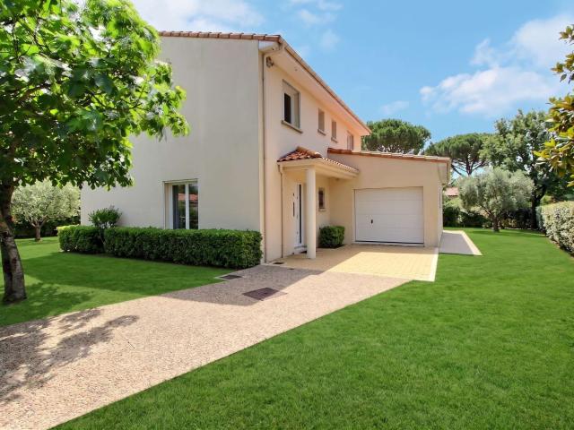 Vente maison 6 pièces Chaumes en Retz 44