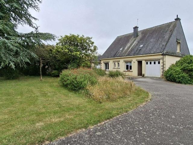 Vente maison 6 pièces Ambon 56