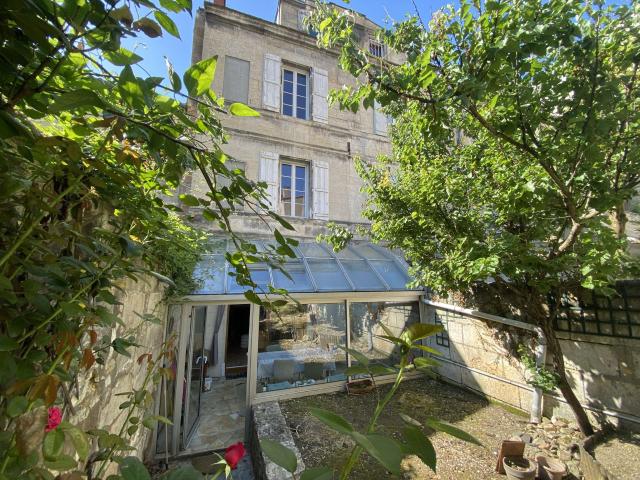 Vente maison 6 pièces Angoulême 16