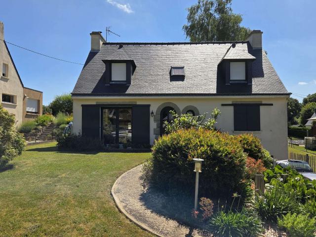 Vente maison 6 pièces Baud 56