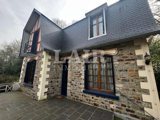Vente maison 6 pièces Bagnoles de l'Orne 61