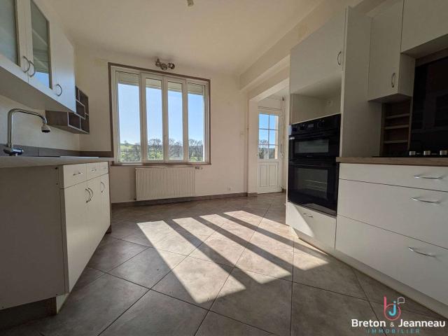 Vente maison 6 pièces Bais 53