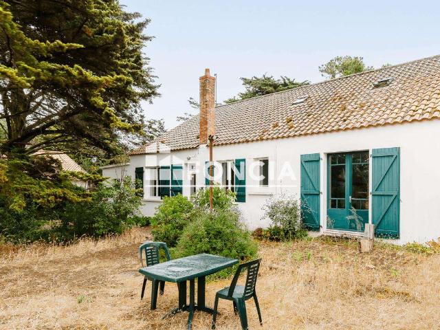 Vente maison 6 pièces Barbâtre 85