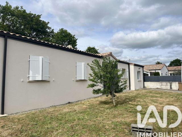 Vente maison 6 pièces Beaulieu sous la Roche 85