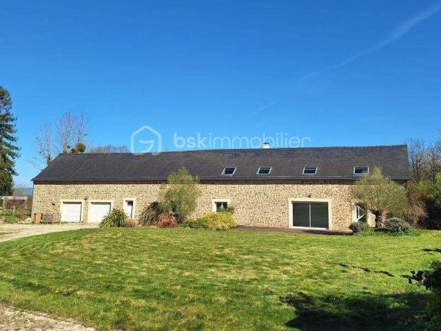 Vente maison 6 pièces Belgeard 53