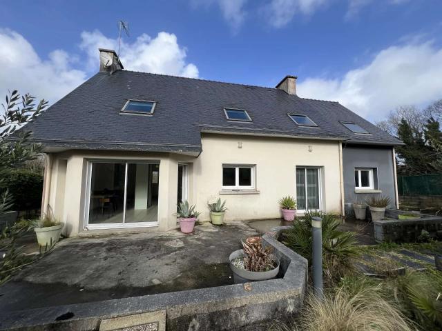 Vente maison 6 pièces Gouesnach 29