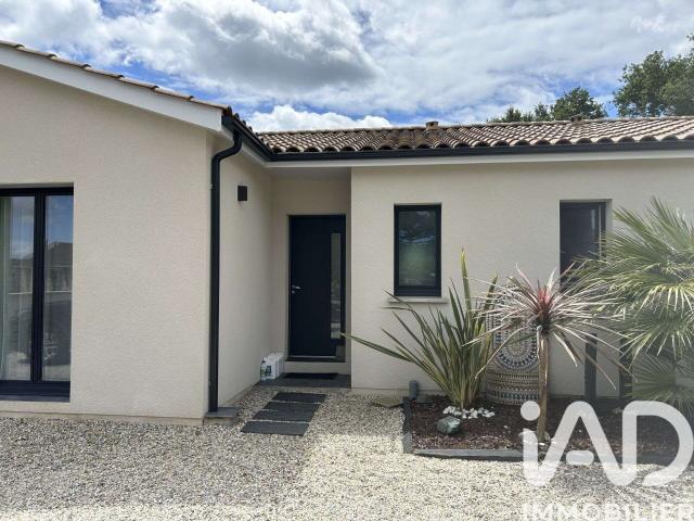 Vente maison 6 pièces Gaillan en Médoc 33