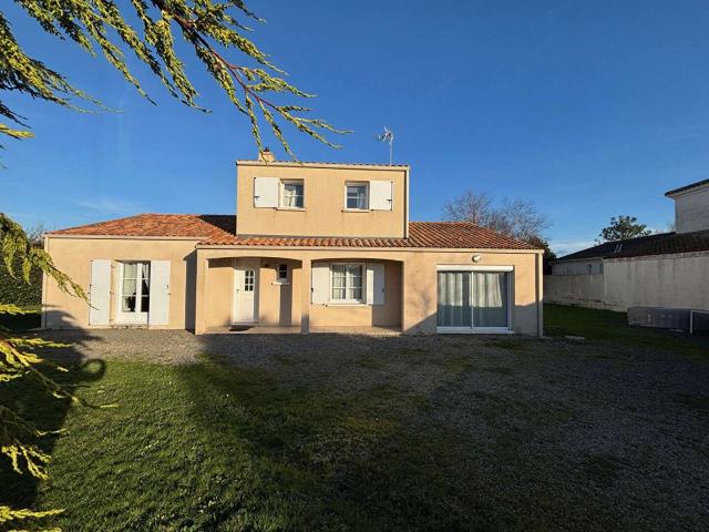 Vente maison 6 pièces Givrand 85