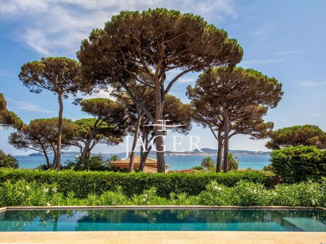 Vente maison 6 pièces Grimaud 83