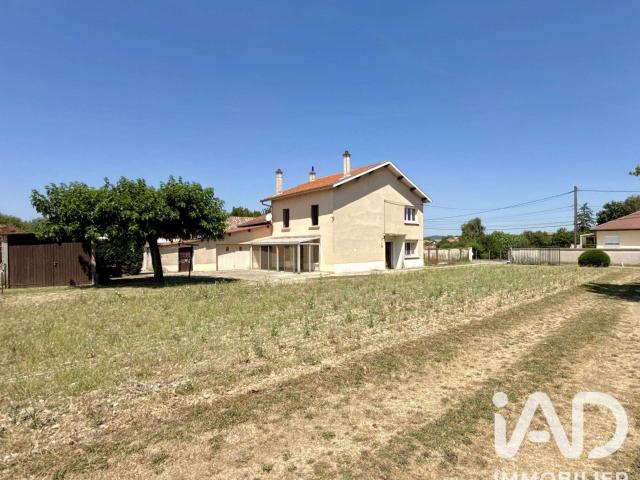Vente maison 6 pièces Épinouze 26