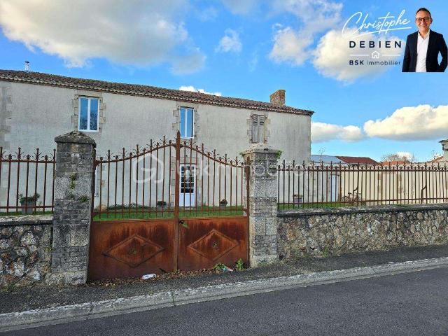 Vente maison 6 pièces Fougeré 85