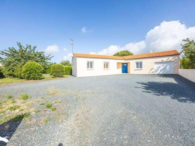 Vente maison 6 pièces Fontenay le Comte 85