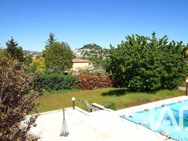 Vente maison 6 pièces Forcalquier 04