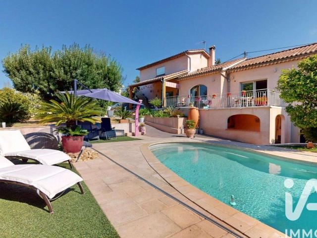 Vente maison 6 pièces Fréjus 83