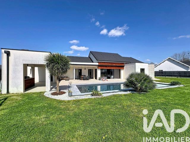 Vente maison 6 pièces Ousse 64