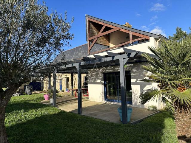 Vente maison 6 pièces Locoal Mendon 56