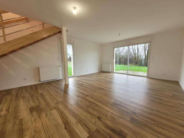 Vente maison 6 pièces Laval 53