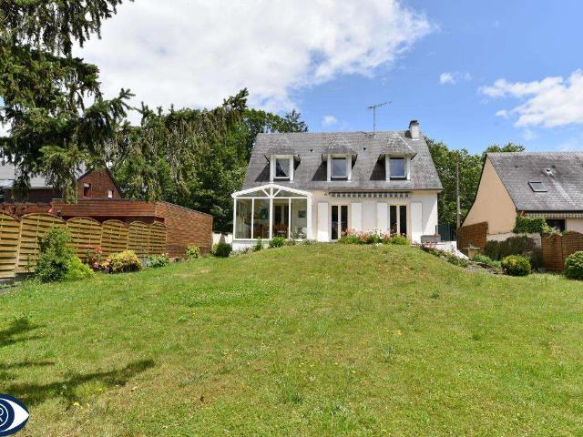 Vente maison 6 pièces Laval 53