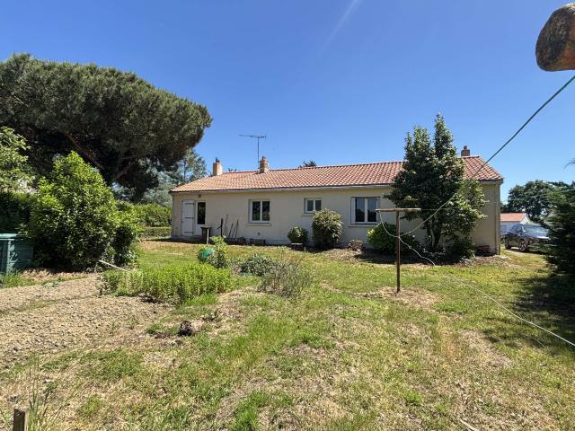 Vente maison 6 pièces La Chapelle Hermier 85
