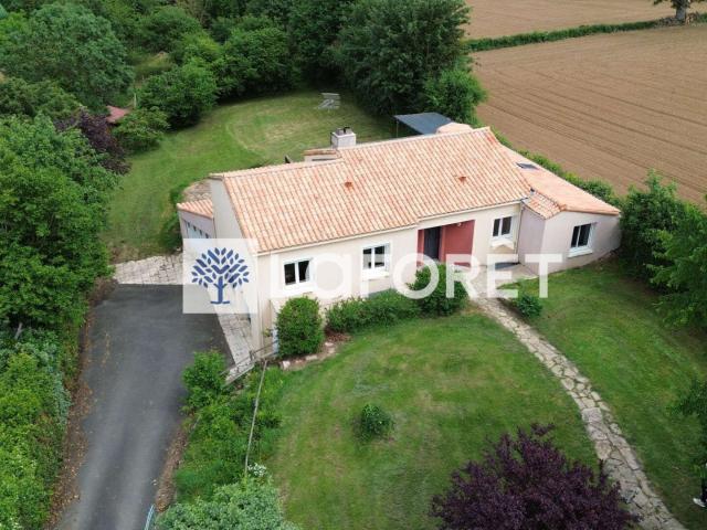 Vente maison 6 pièces La Pommeraie sur Sèvre 85