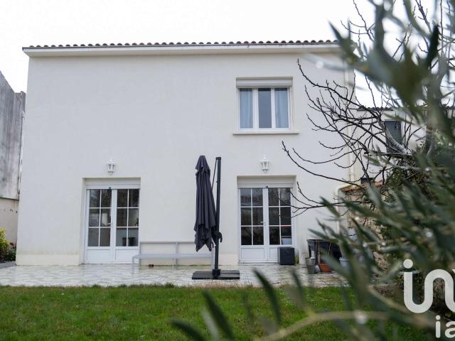 Vente maison 6 pièces La Rochelle 17