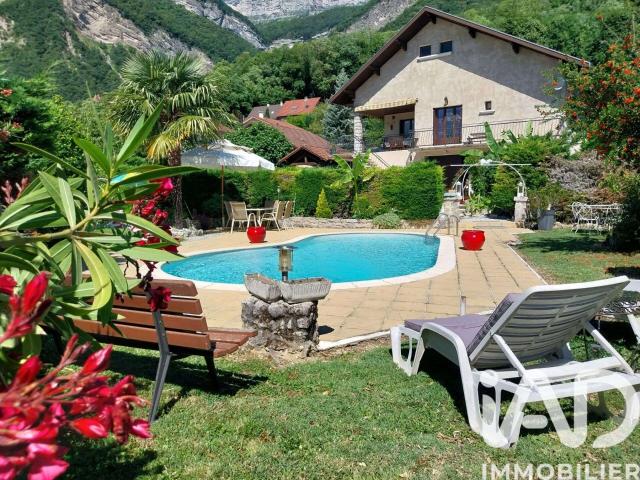 Vente maison 6 pièces La Terrasse 38