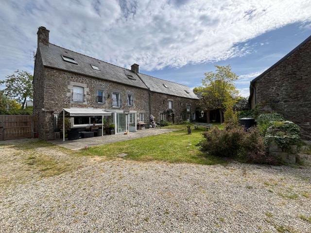 Vente maison 6 pièces La Vicomté sur Rance 22