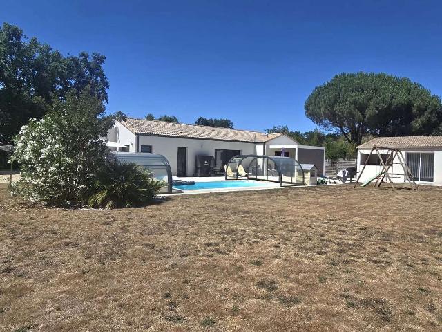Vente maison 6 pièces Le Givre 85