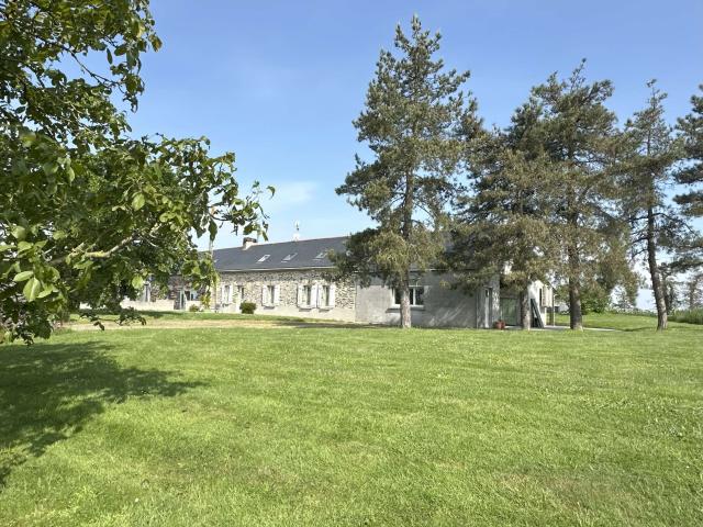 Vente maison 6 pièces Le Louroux Beconnais 49